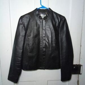 Vintage Tommy Hilfiger Women's 100% Black Leather Moto Jacket 90's Y2K Size S